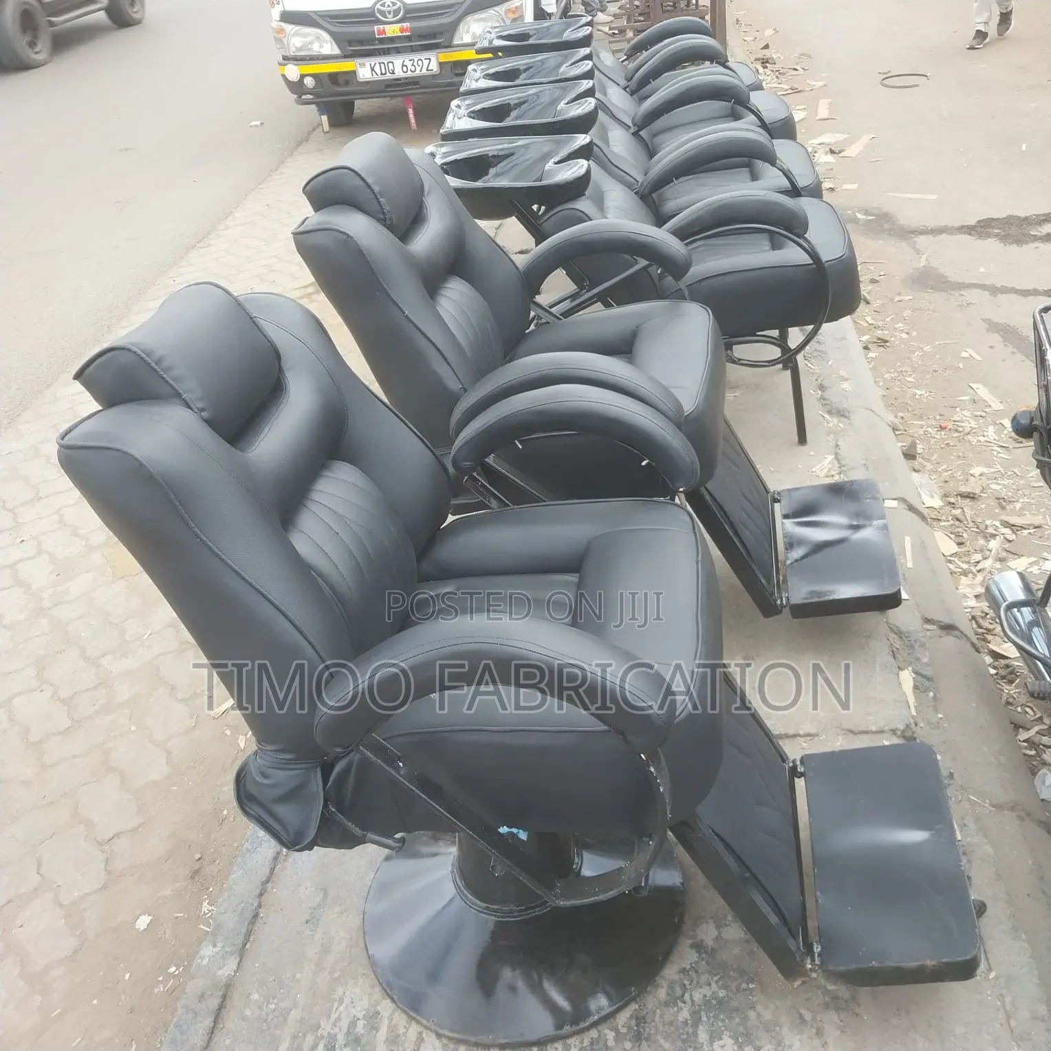 Barber Seats, Recliner