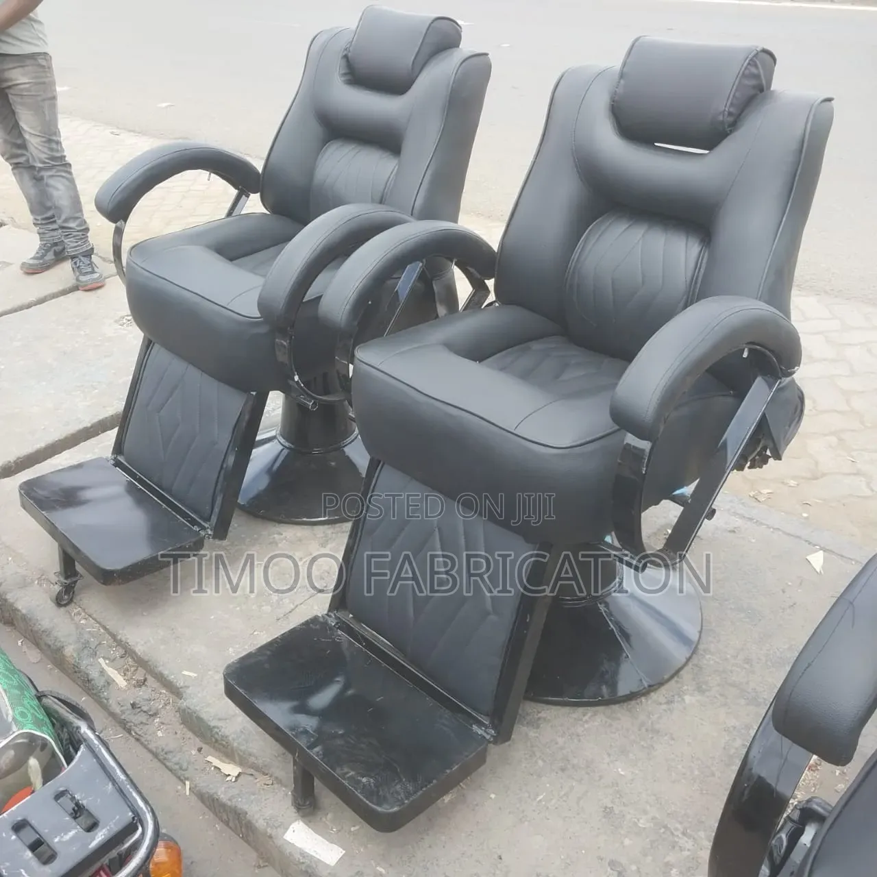 Barber Seats, Recliner