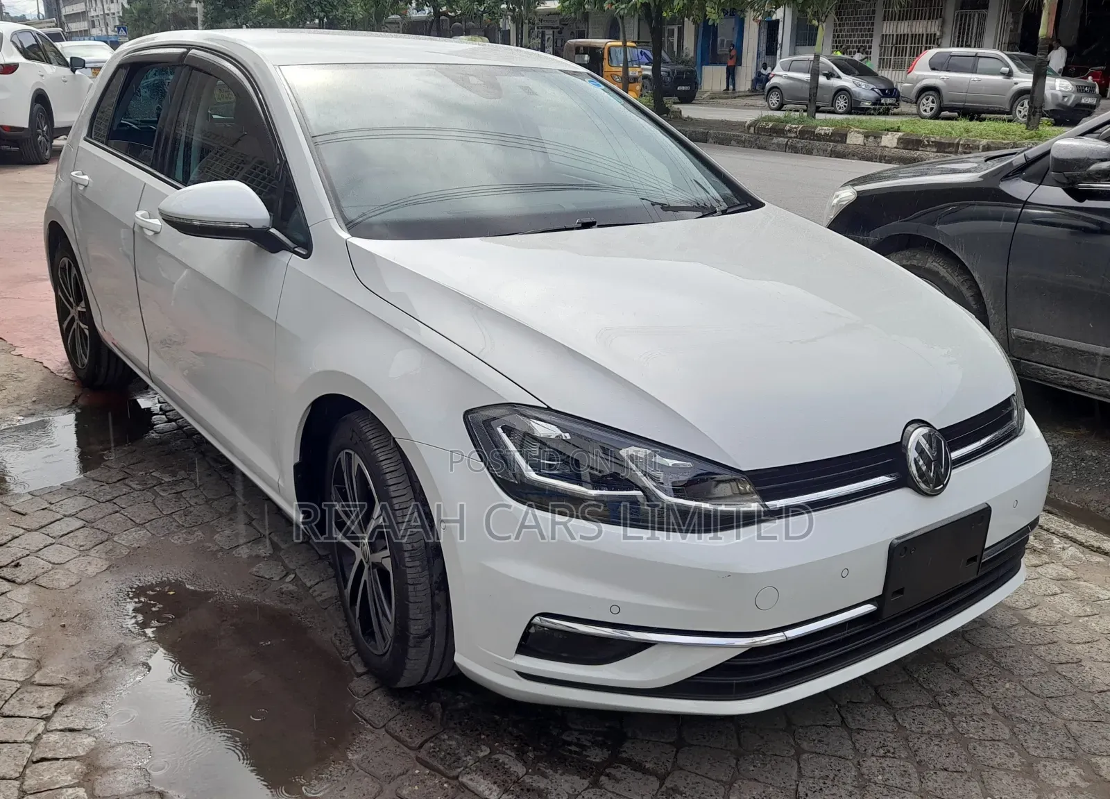 Volkswagen Golf 1.4T TSI FWD 2020 White