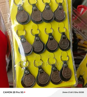 Car Logo Leather Key Tags Chains