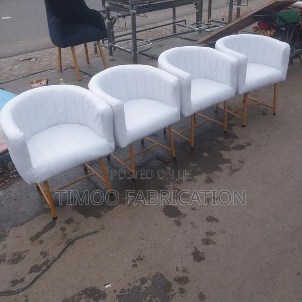 Styling White Seats - thumbnail 2