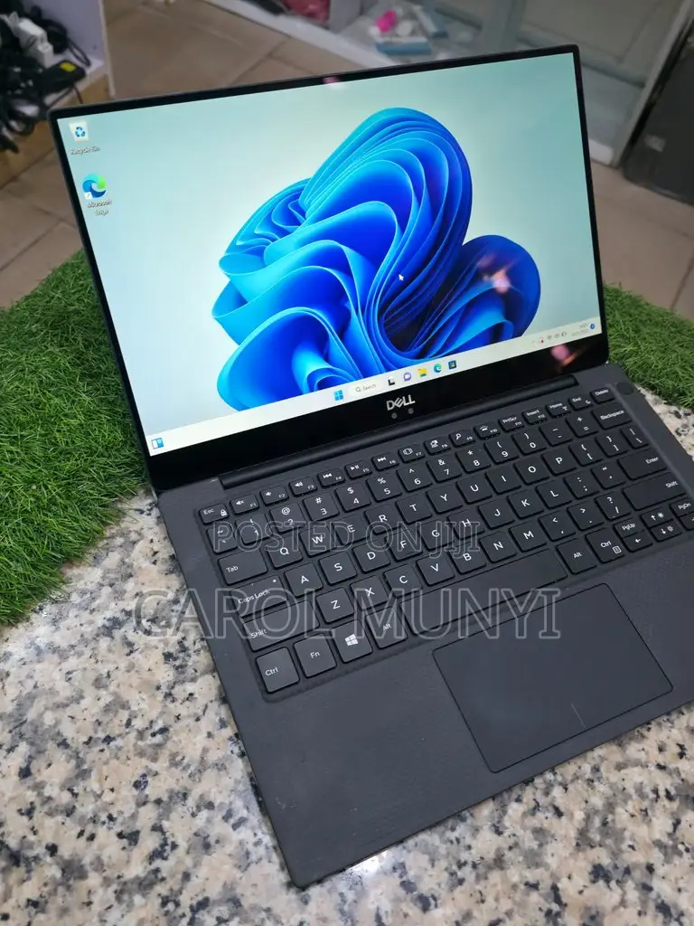 Laptop Dell XPS 13 9370 16GB Intel Core i7 SSD 1T