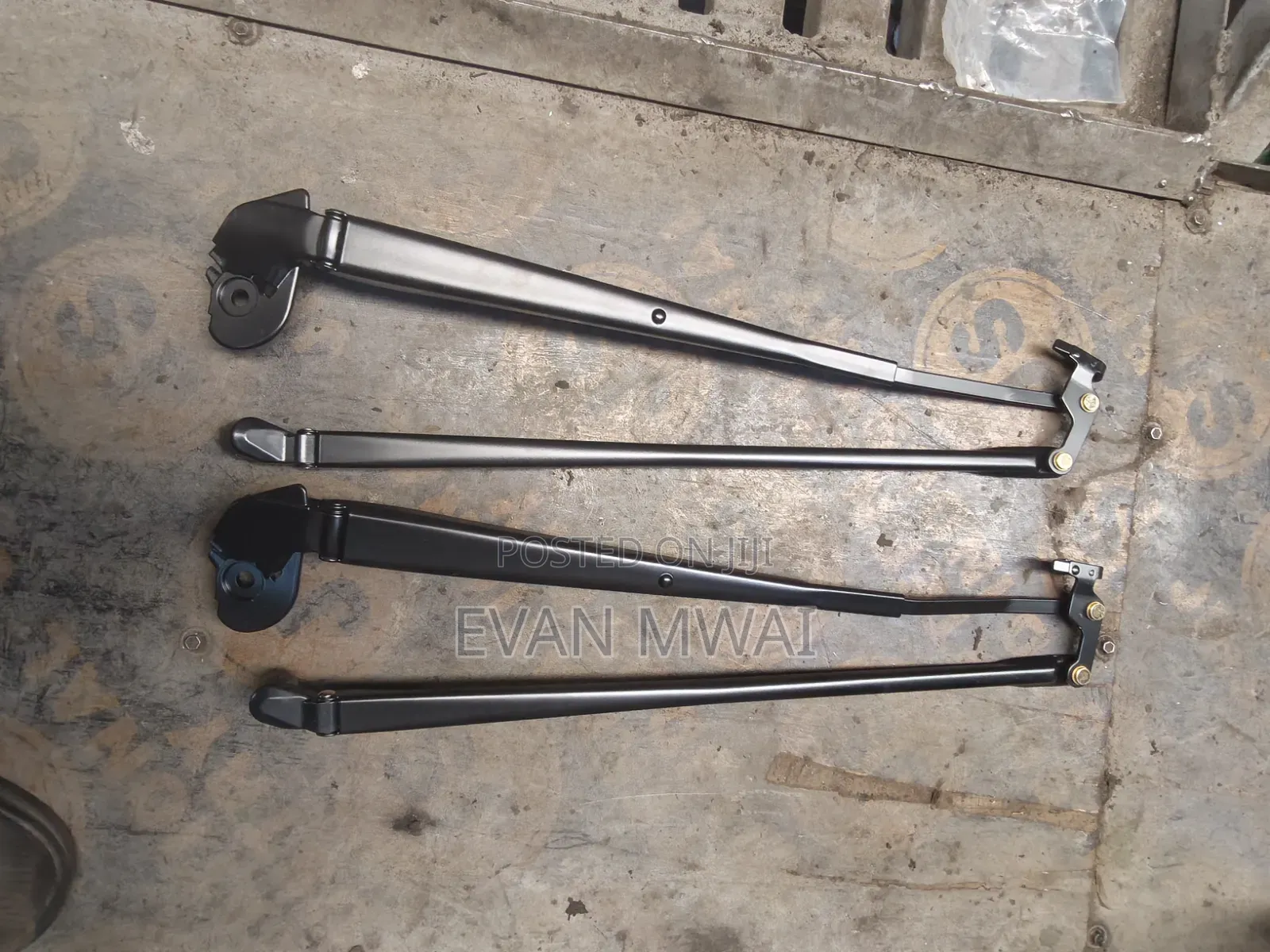 Toyota Ractiz/Vitz 2013/2020 Wiper Frame Available