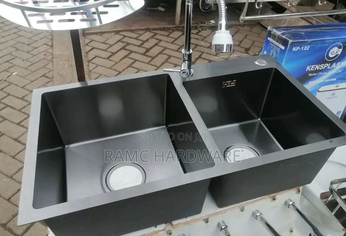 Kitchen Sink With Tap