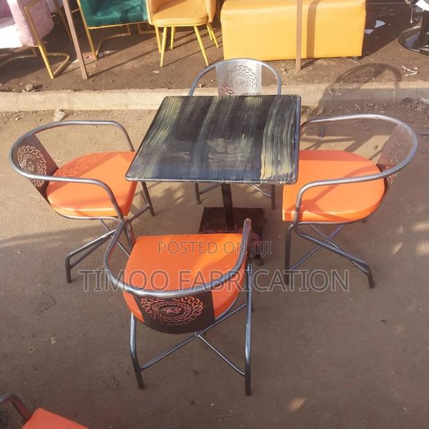 Restaurant Table With 4 Chairs - thumbnail 2
