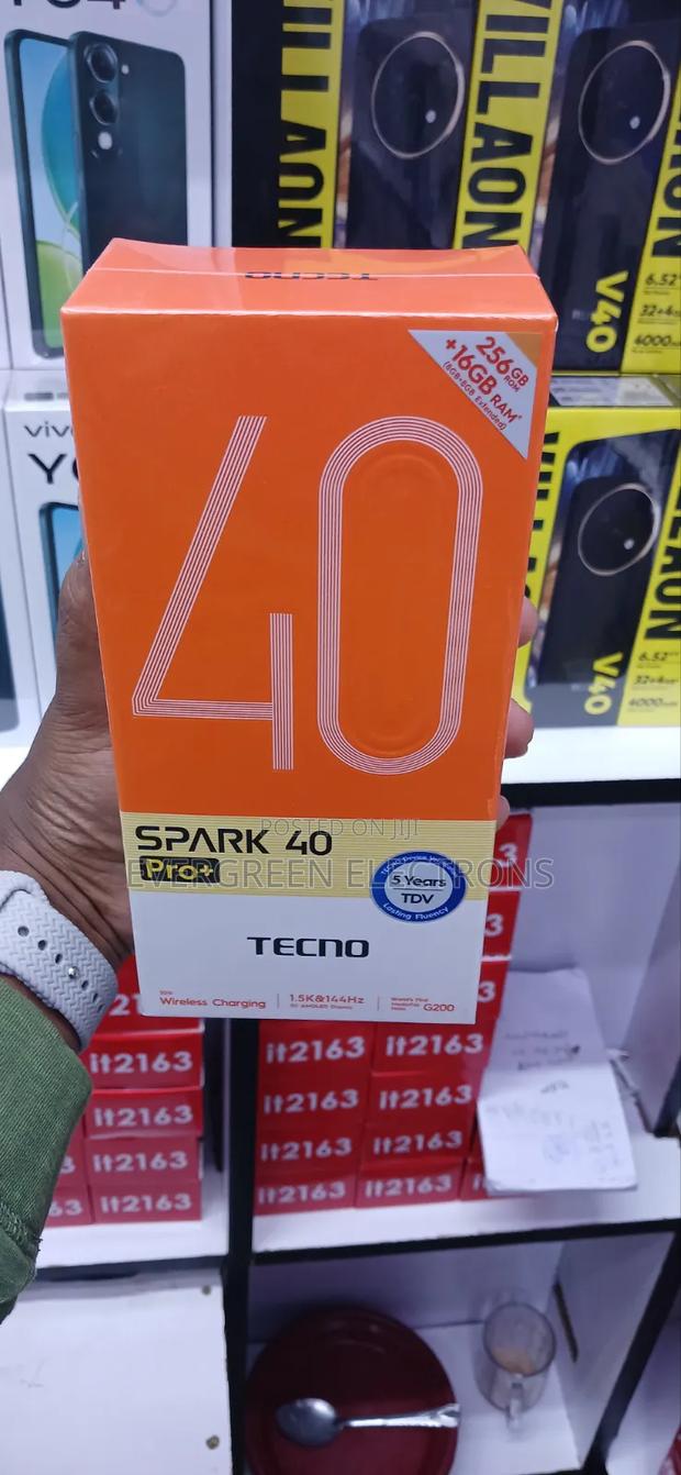 New Tecno Spark 40 Pro+ 256 GB Orange
