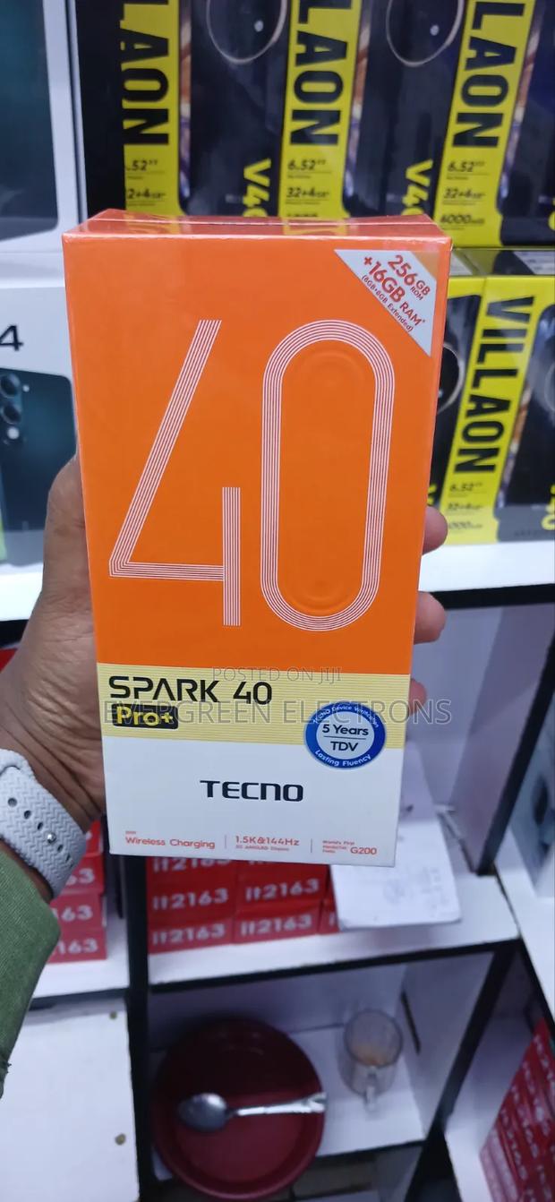 New Tecno Spark 40 Pro+ 256 GB Orange - thumbnail 3