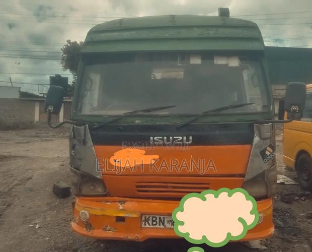 Isuzu NQR 2010 Orange - thumbnail 4