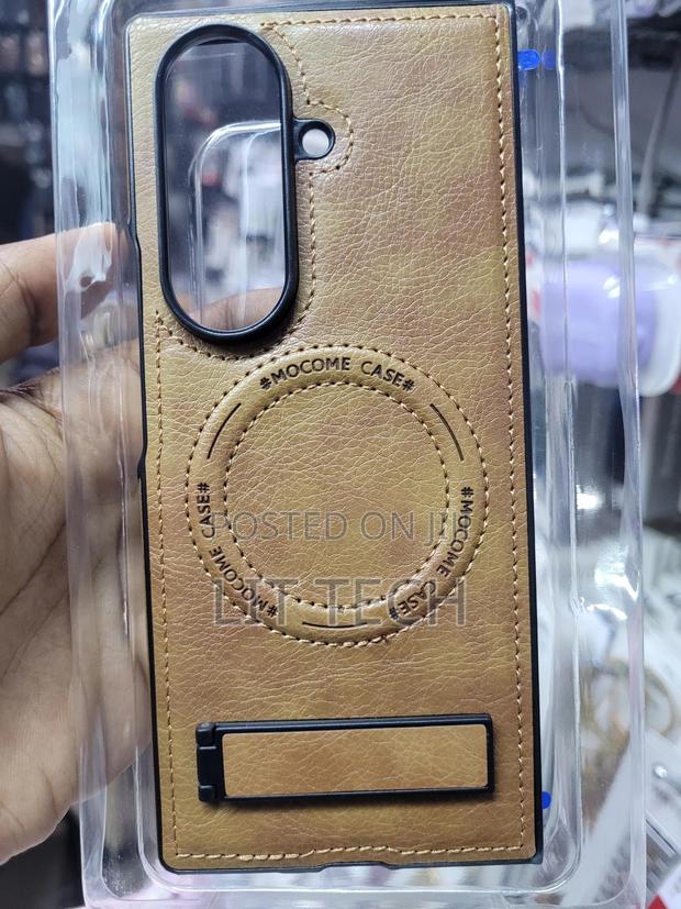 Samsung Galaxy Z Fold 7 Leather Case - thumbnail 2