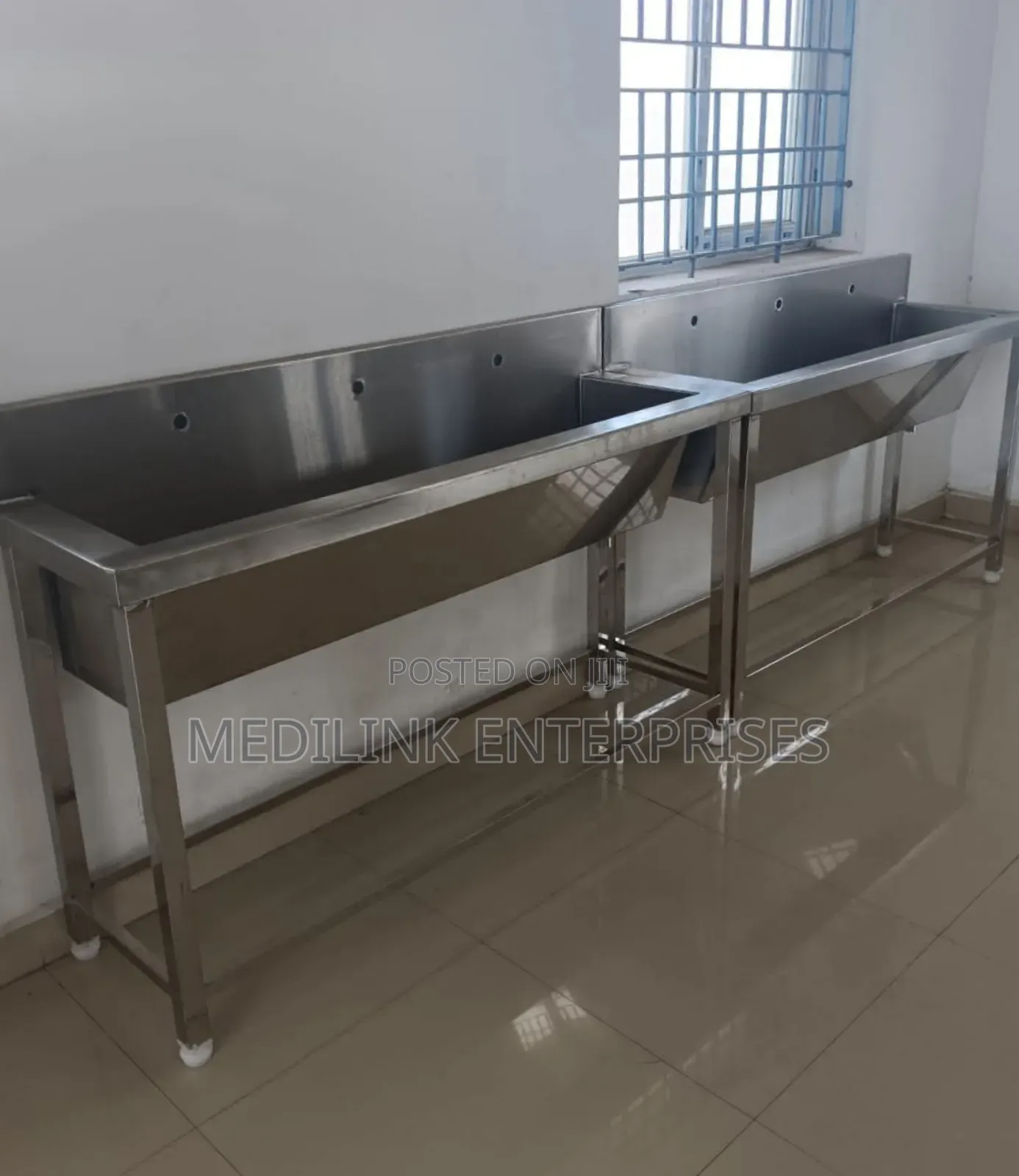 Stand Alone Ss304 Stainless Steel Hospital Sink