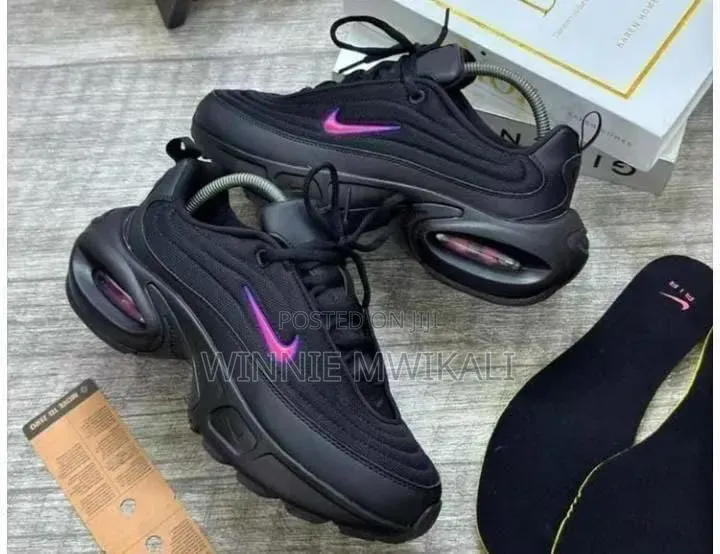 Nike Sneakers