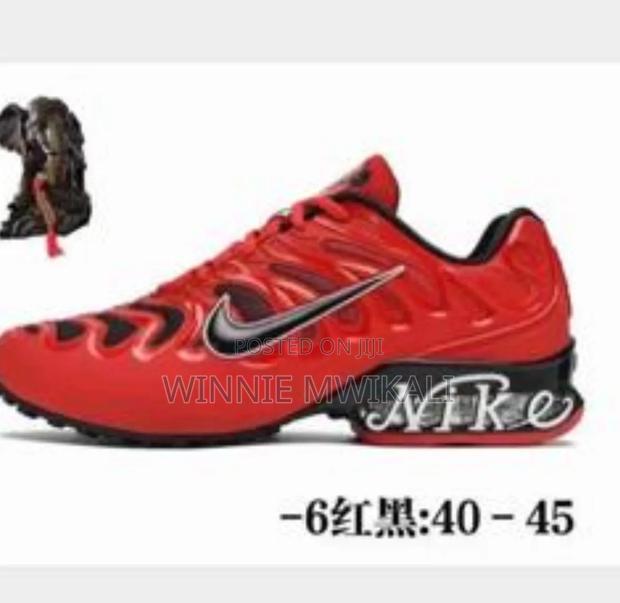 Nike Shoes - thumbnail 4