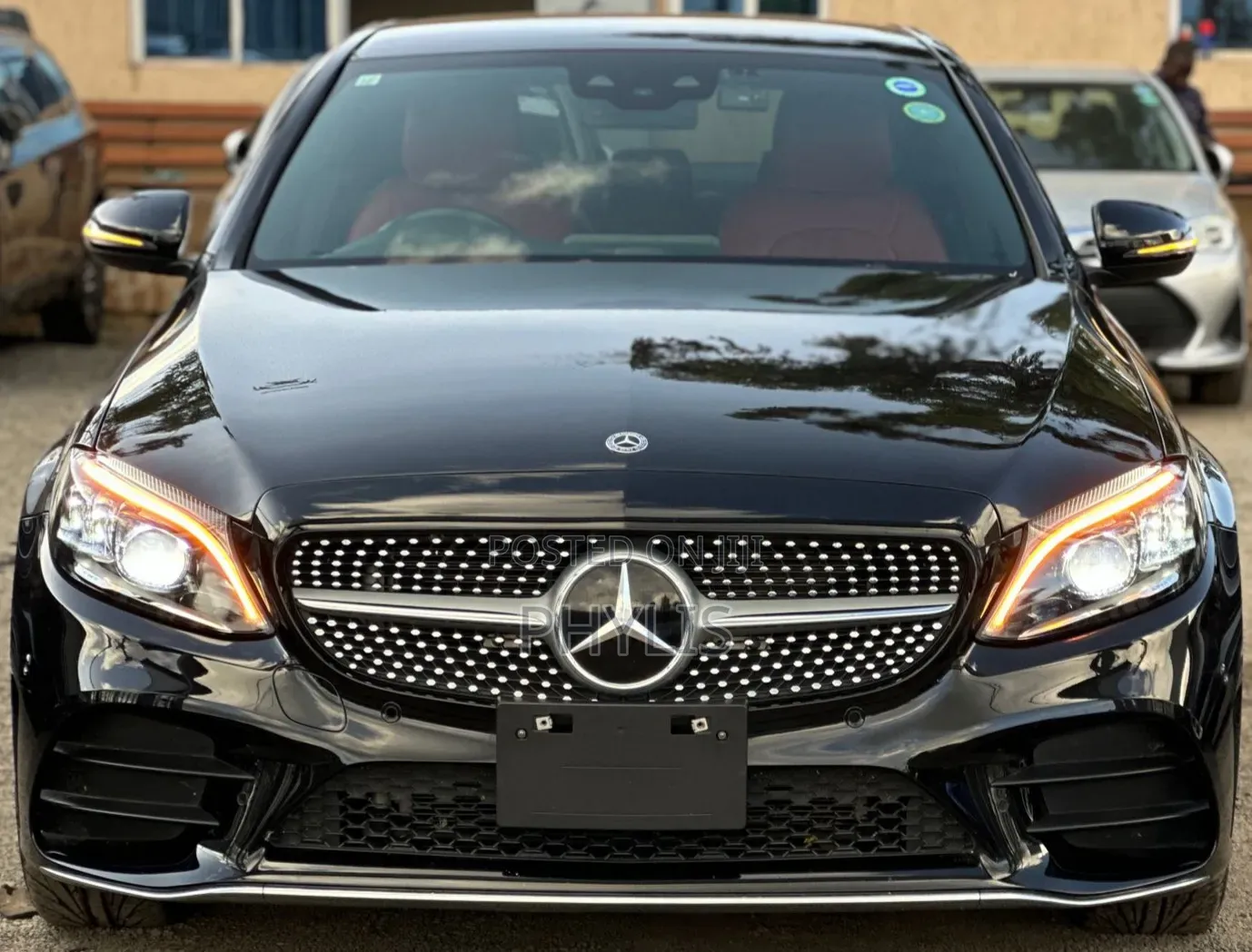 Mercedes-Benz C200 2019 Black