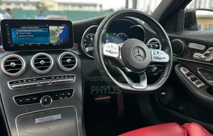 Mercedes-Benz C200 2019 Black