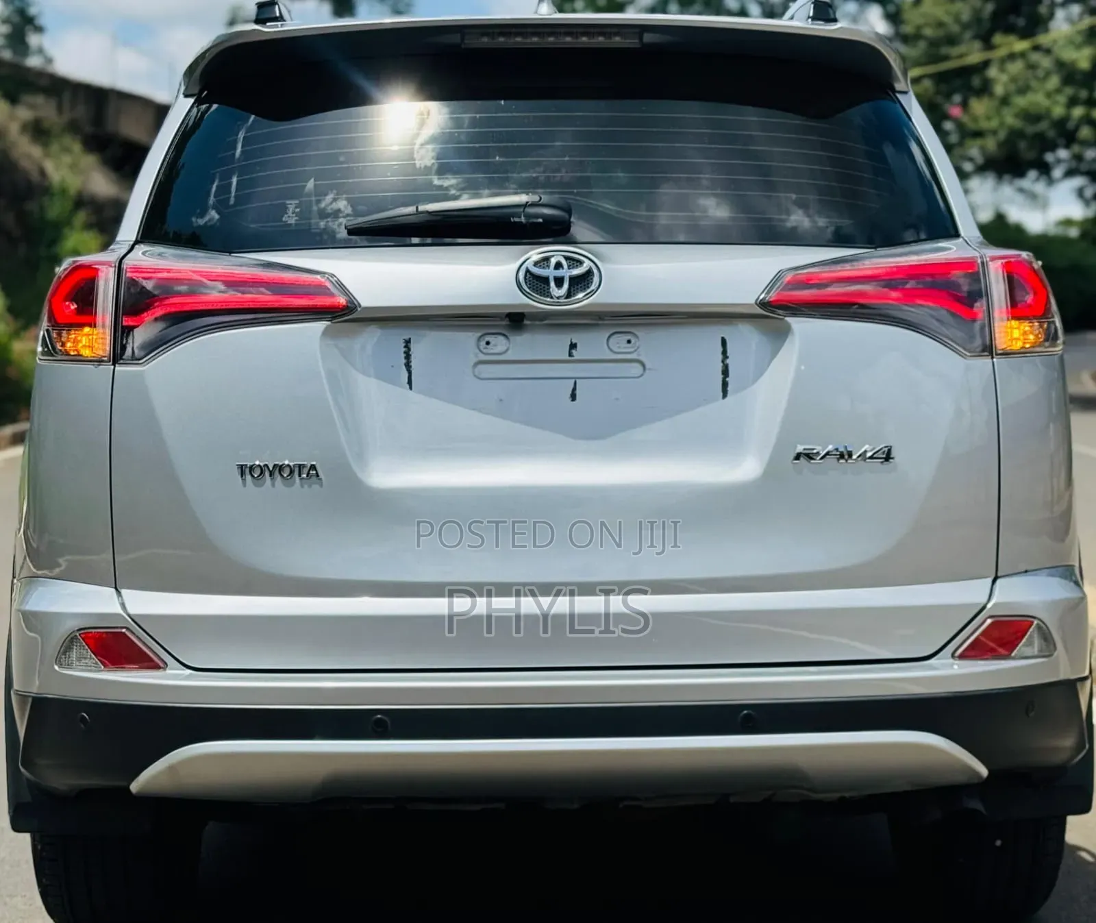 Toyota RAV4 2019 White