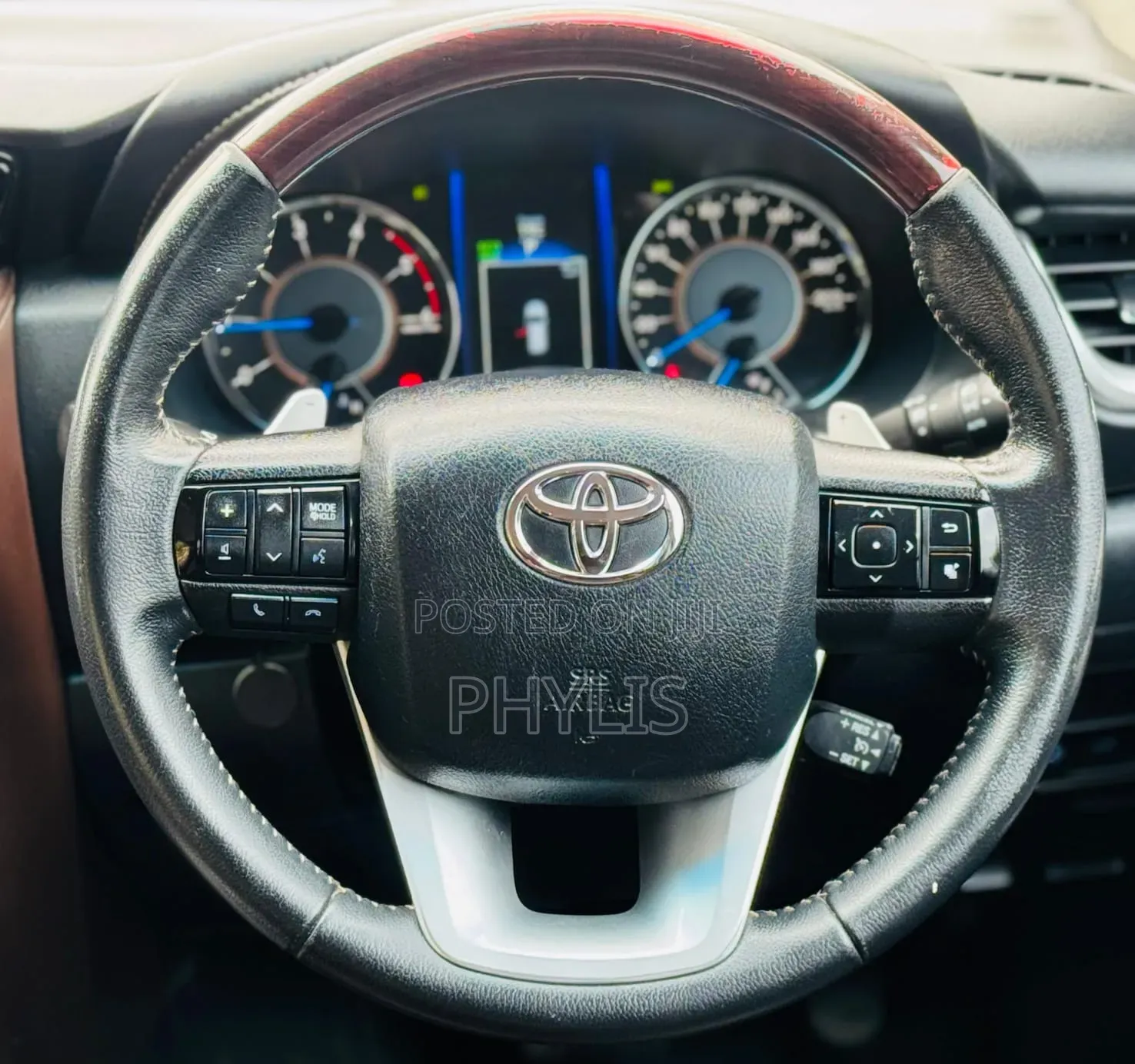 Toyota Fortuner 2.8 D AWD 2019 White