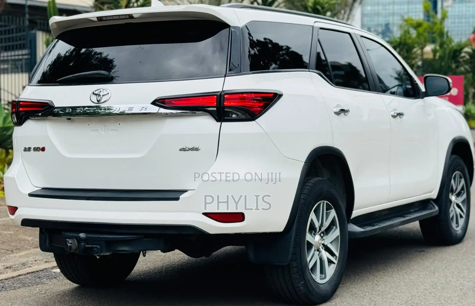 Toyota Fortuner 2.8 D AWD 2019 White