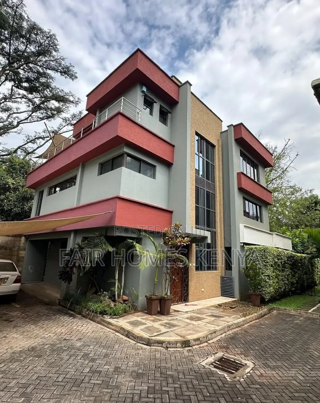 5bdrm Townhouse / Terrace in Lavington Green, Muthangari for rent
