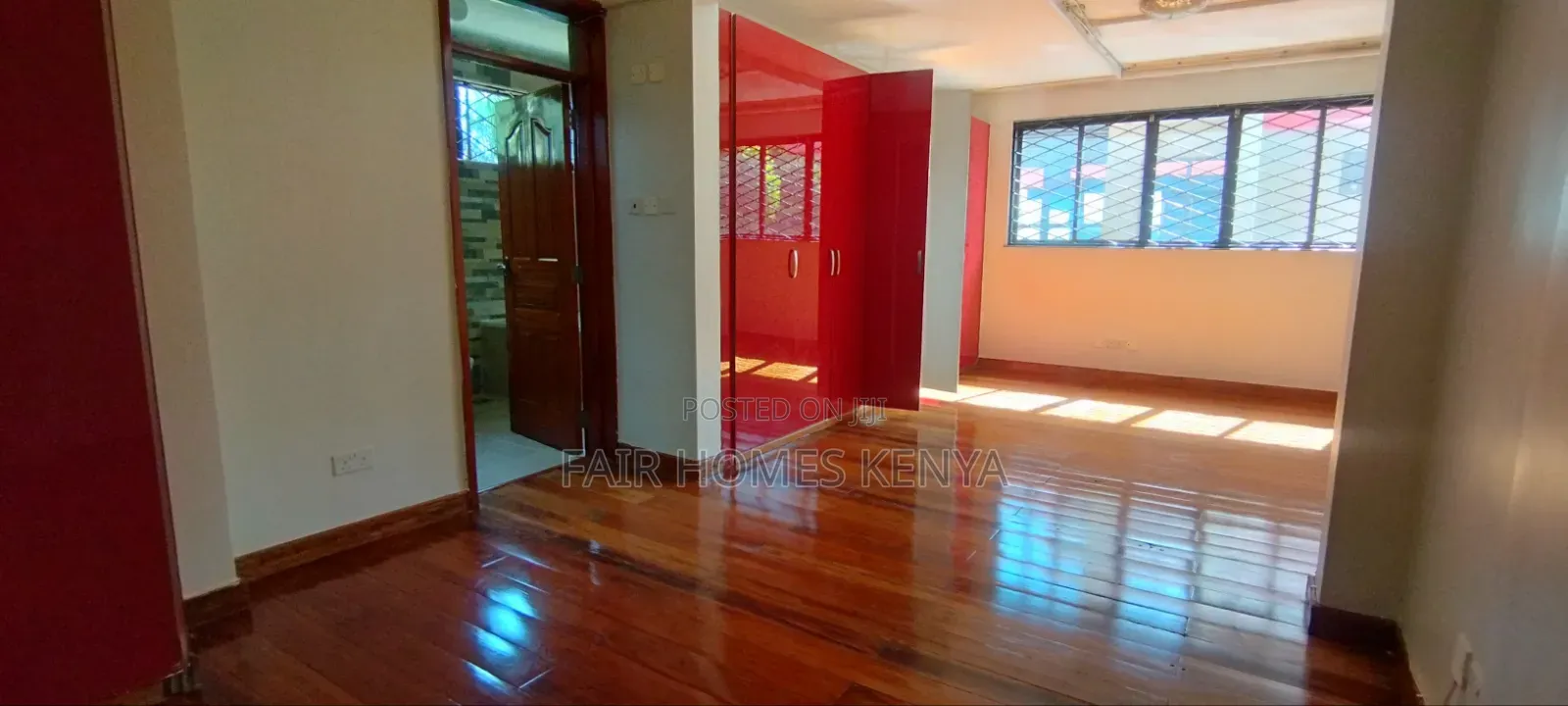 5bdrm Townhouse / Terrace in Lavington Green, Muthangari for rent