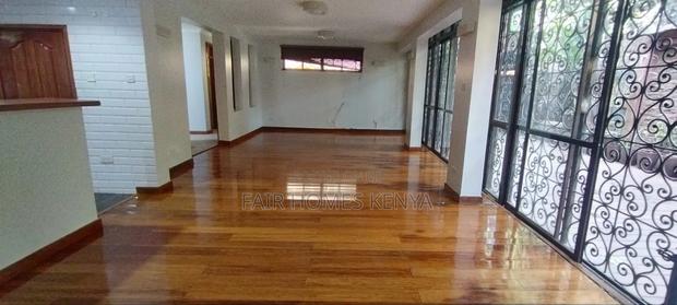 5bdrm Townhouse / Terrace in Lavington Green, Muthangari for rent - thumbnail 14