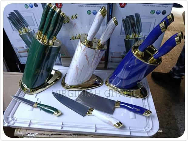 6pcs Kitchen Knife Sets With Round Stand and Gold Base