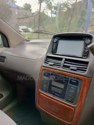 Toyota Gaia 2008 Silver