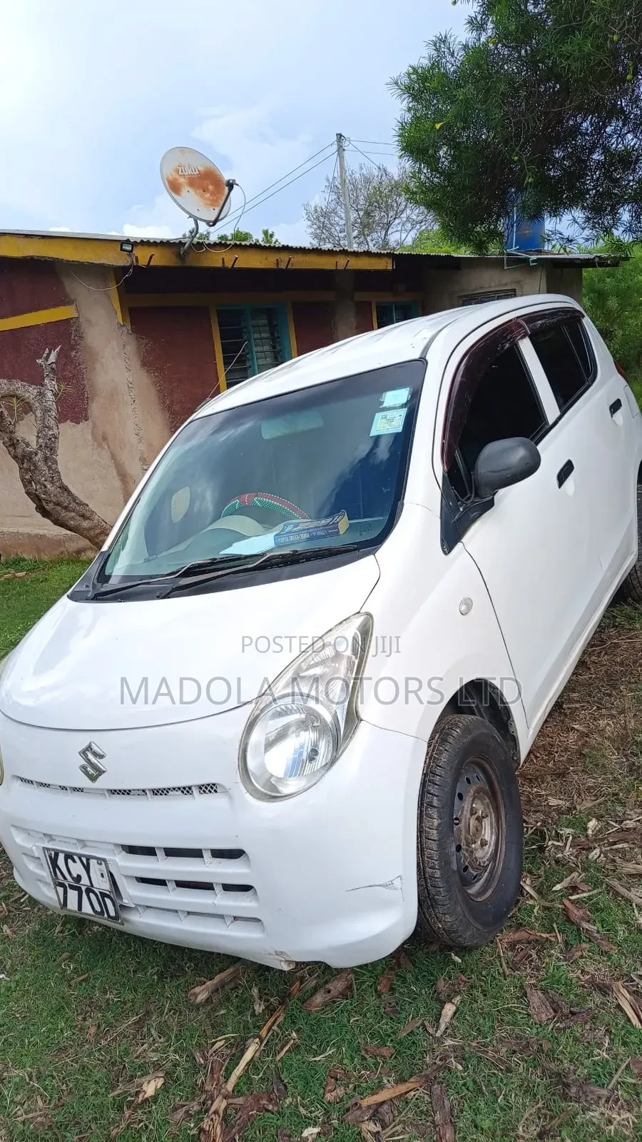 Suzuki Alto 2013 White