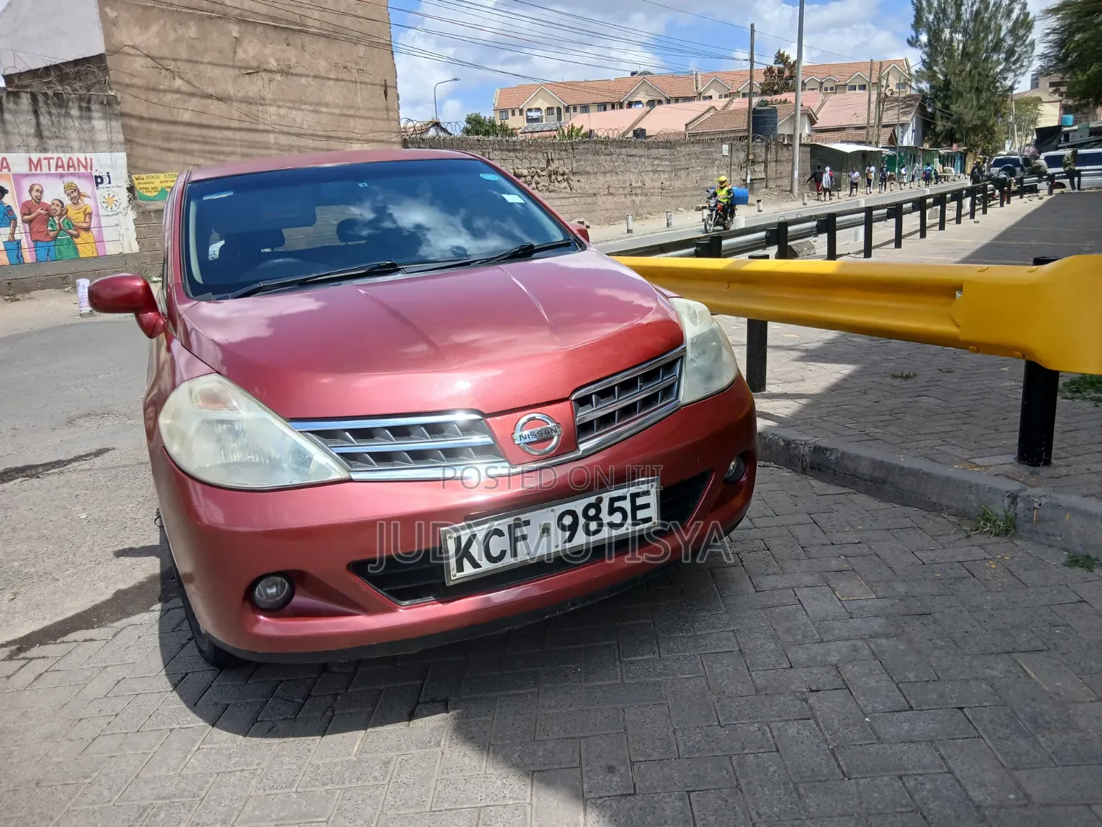 Nissan Tiida 1.6 2008 Red