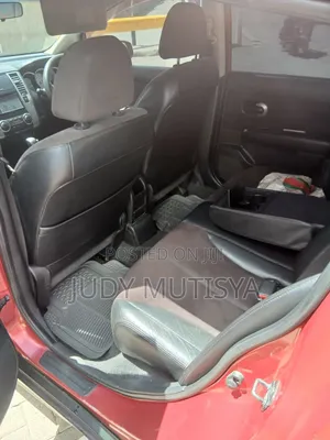 Nissan Tiida 1.6 2008 Red