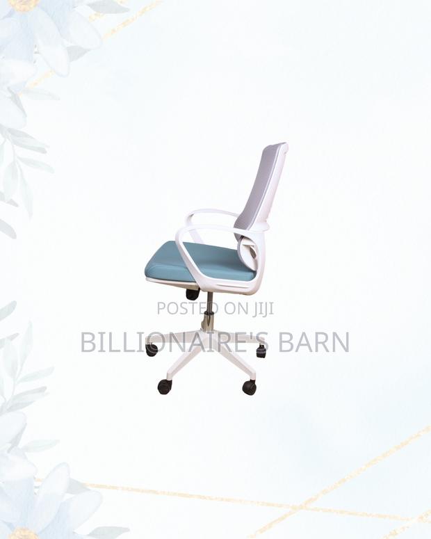 White Ergonomic Mesh Office Chair Mid Back Professional Solution - thumbnail 2