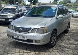 Toyota Gaia 2003 Silver