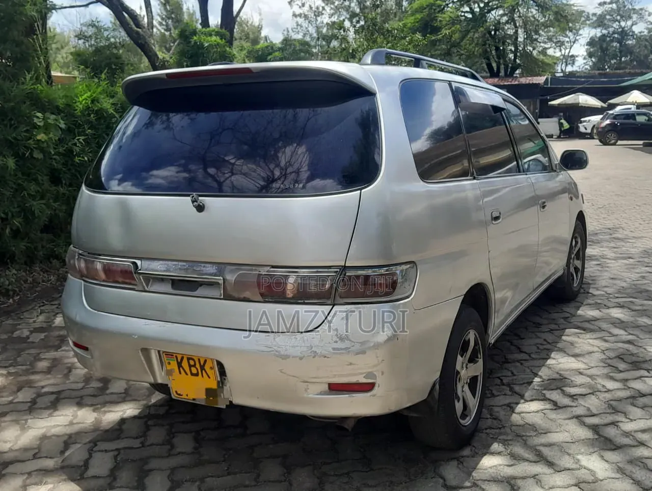 Toyota Gaia 2003 Silver