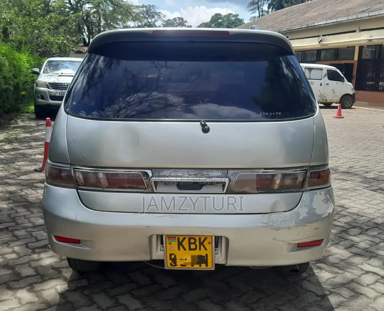 Toyota Gaia 2003 Silver