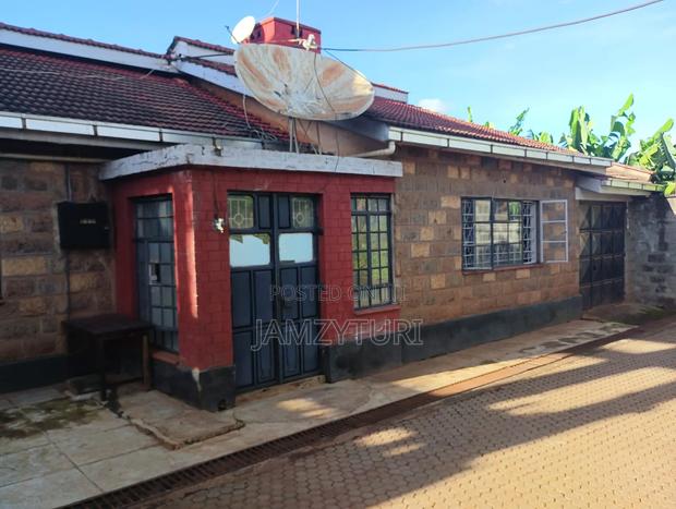 3bdrm Bungalow in Muthaiga, Ndenderu for rent