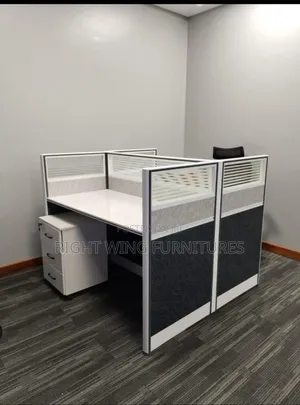 Two Way Office Working Station Set With Storage