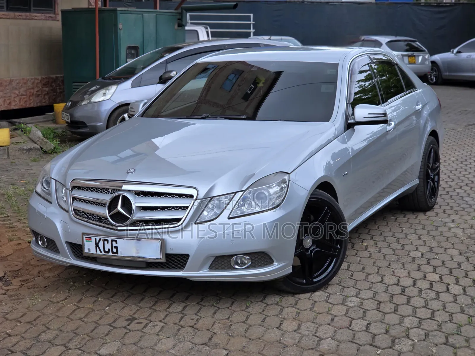 Mercedes-Benz E250 2009 Silver