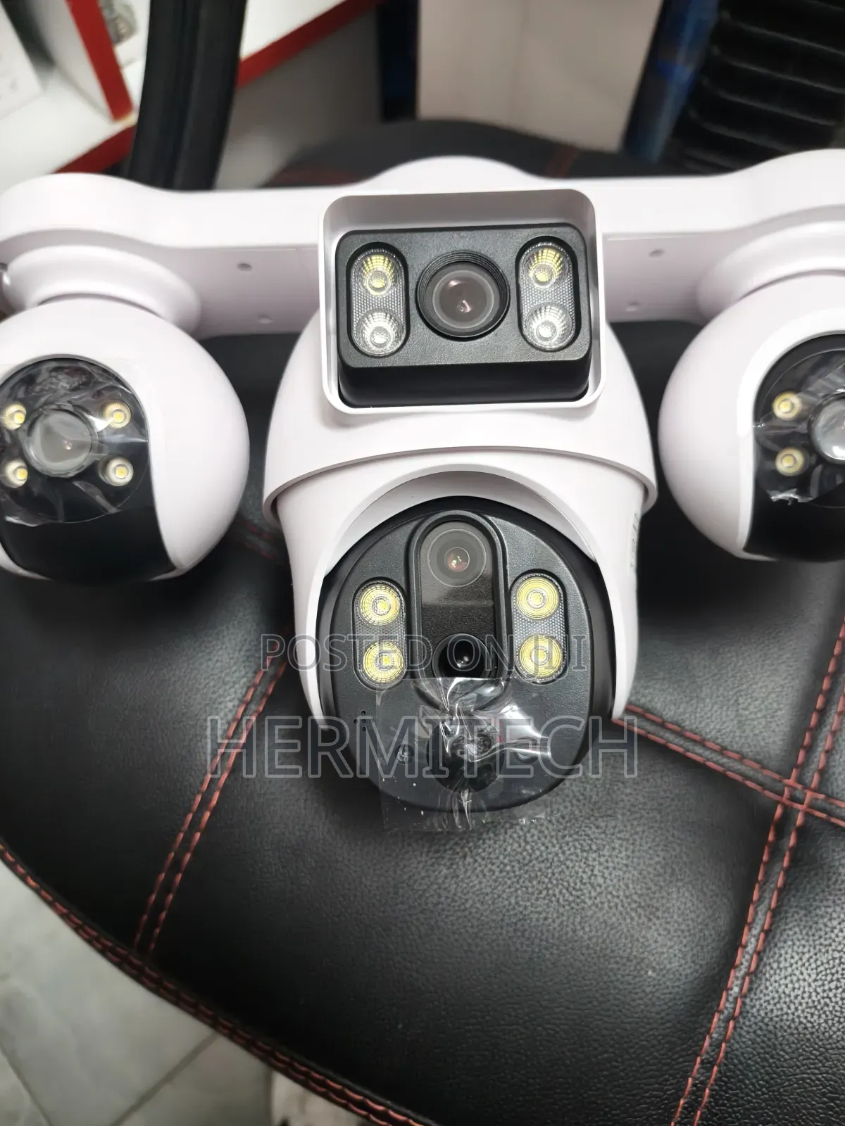 Solar Powered Quad Lens 4g V380 Outdoor CCTV Camera