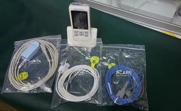 Handheld Pulse Oximeter With 3probes (Neonate, Pediatric,Adult)
