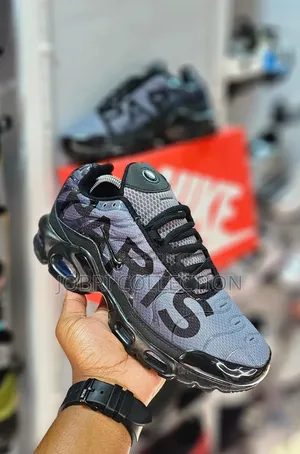 High Fashion Nike Airmax Tn Sneakers