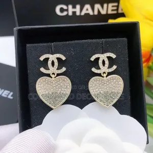 Bold Statement Earrings – Stand Out Look