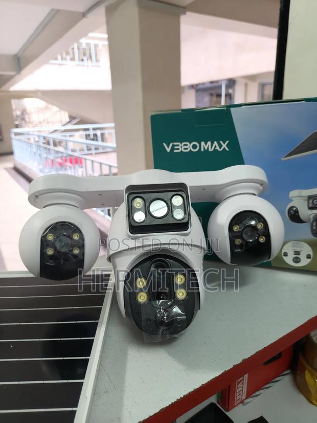 Smart Quad-Lens CCTV 4g Model Solar Powered V380 System - main view