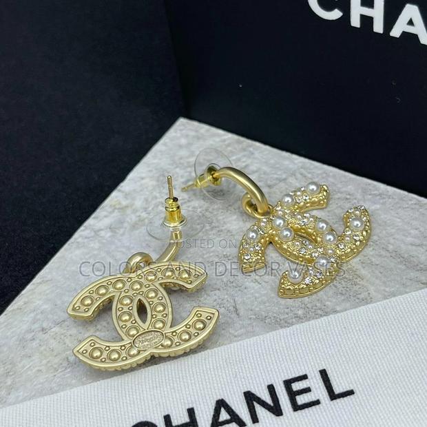 Hot Sale! Luxury Pearl Gold Earrings – Designer Style