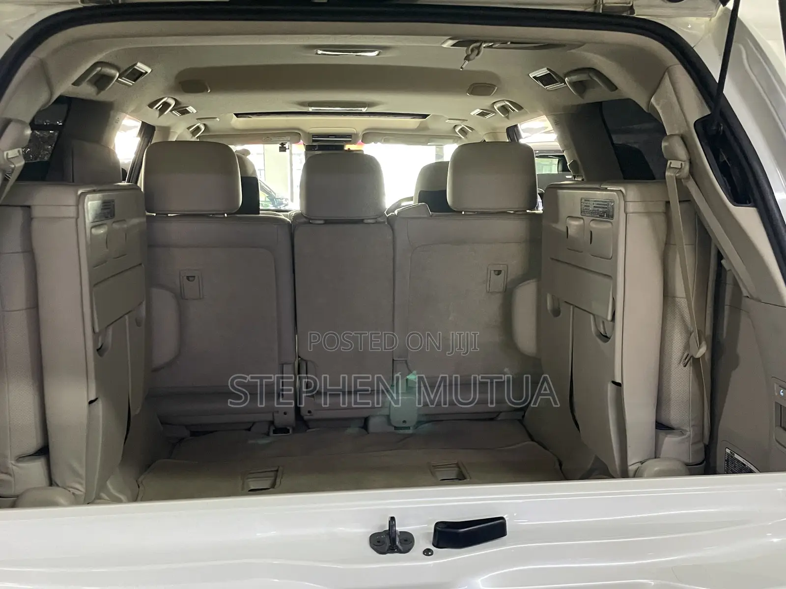 Toyota Land Cruiser 4.6 V8 ZX 2017 White