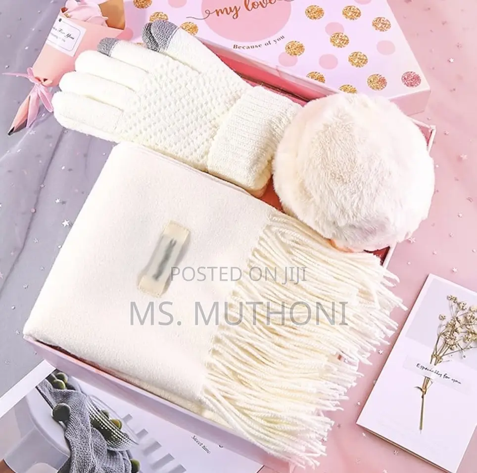 *Ladies Winter Gift Set ( Scarf ,Gloves Earmuffs