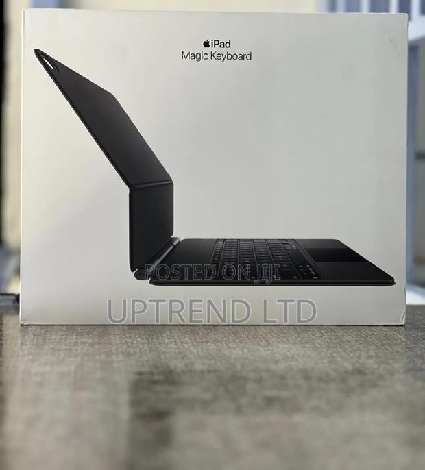 Apple Magic Keyboard for iPad Pro M4 13‐Inch