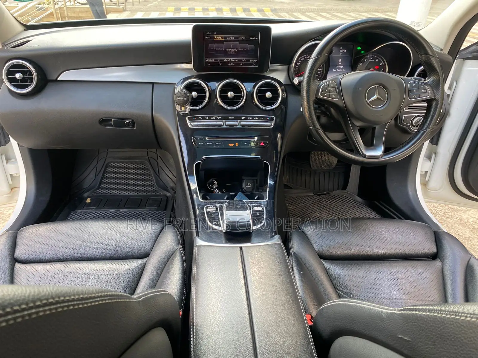 Mercedes-Benz C200 2015 White