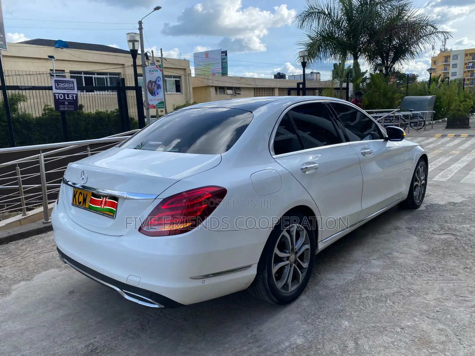 Mercedes-Benz C200 2015 White