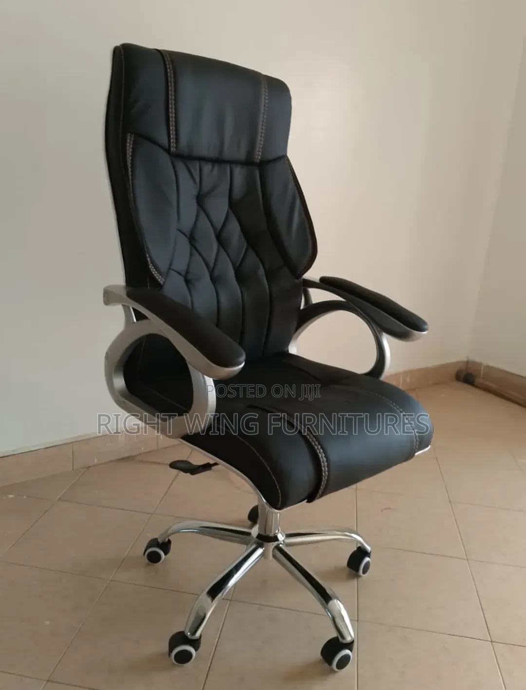 Echo-Friendly Executive Office Chair