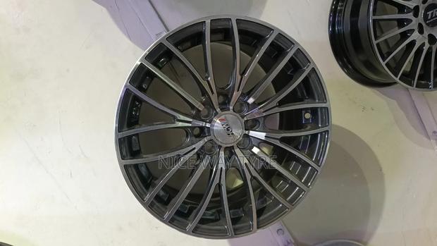 Size 15 Chrome Rims - main view