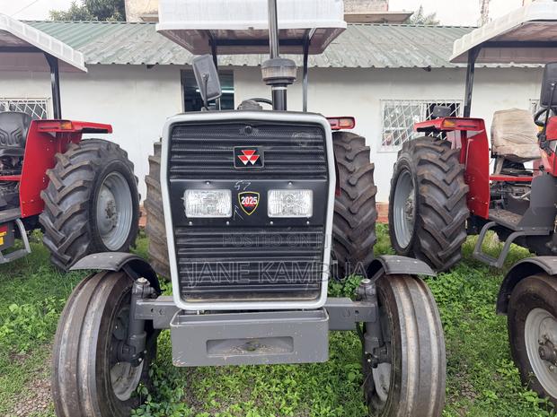 Tractor Mf 375 2wd 75hp 2026model - thumbnail 2